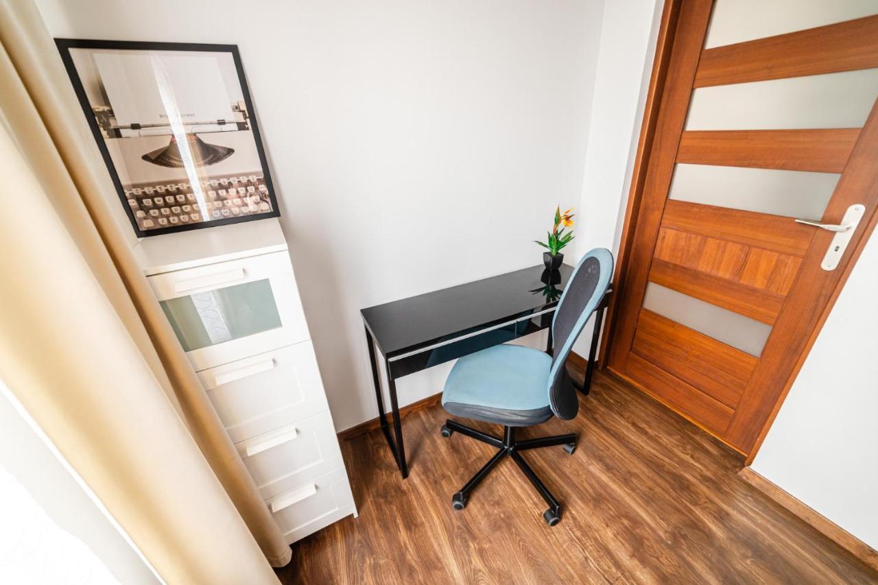 Bulwar Kurlandzki Vistula Apartment Краків Екстер'єр фото
