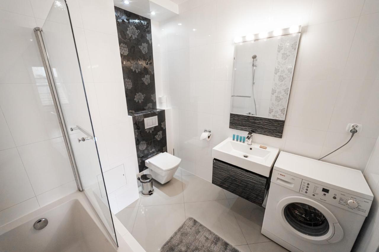 Bulwar Kurlandzki Vistula Apartment Краків Екстер'єр фото